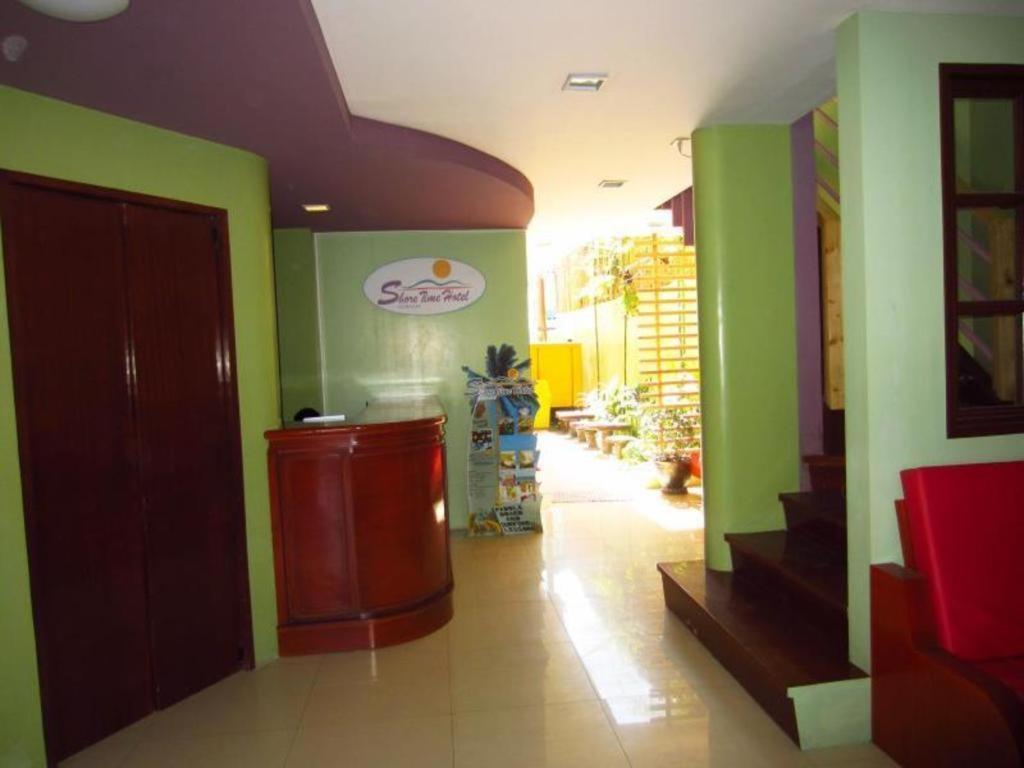 Shore Time Hotel - Annex Balabag  Εξωτερικό φωτογραφία