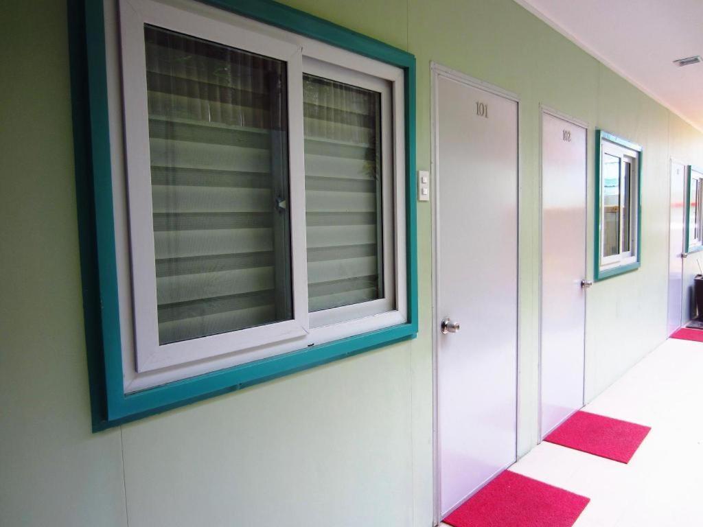 Shore Time Hotel - Annex Balabag  Εξωτερικό φωτογραφία