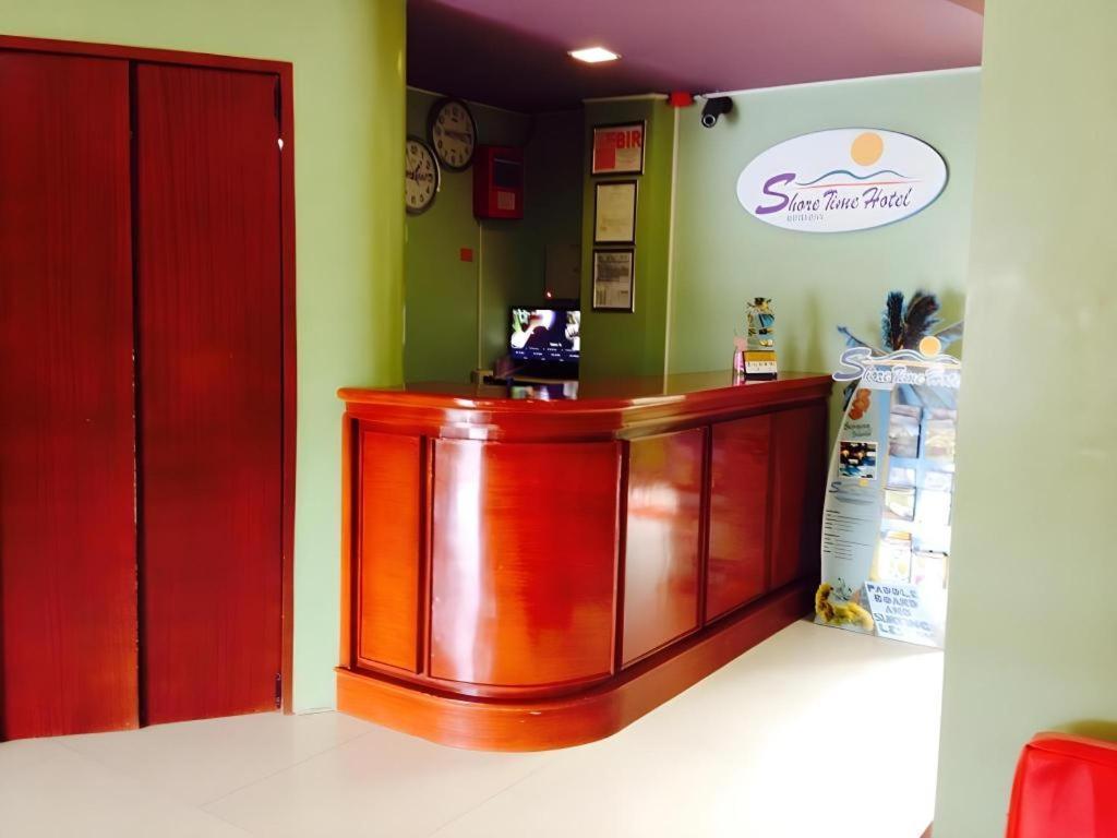 Shore Time Hotel - Annex Balabag  Εξωτερικό φωτογραφία