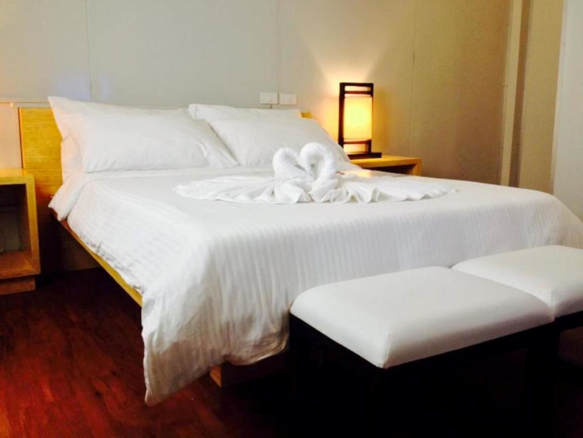 Shore Time Hotel - Annex Balabag  Εξωτερικό φωτογραφία