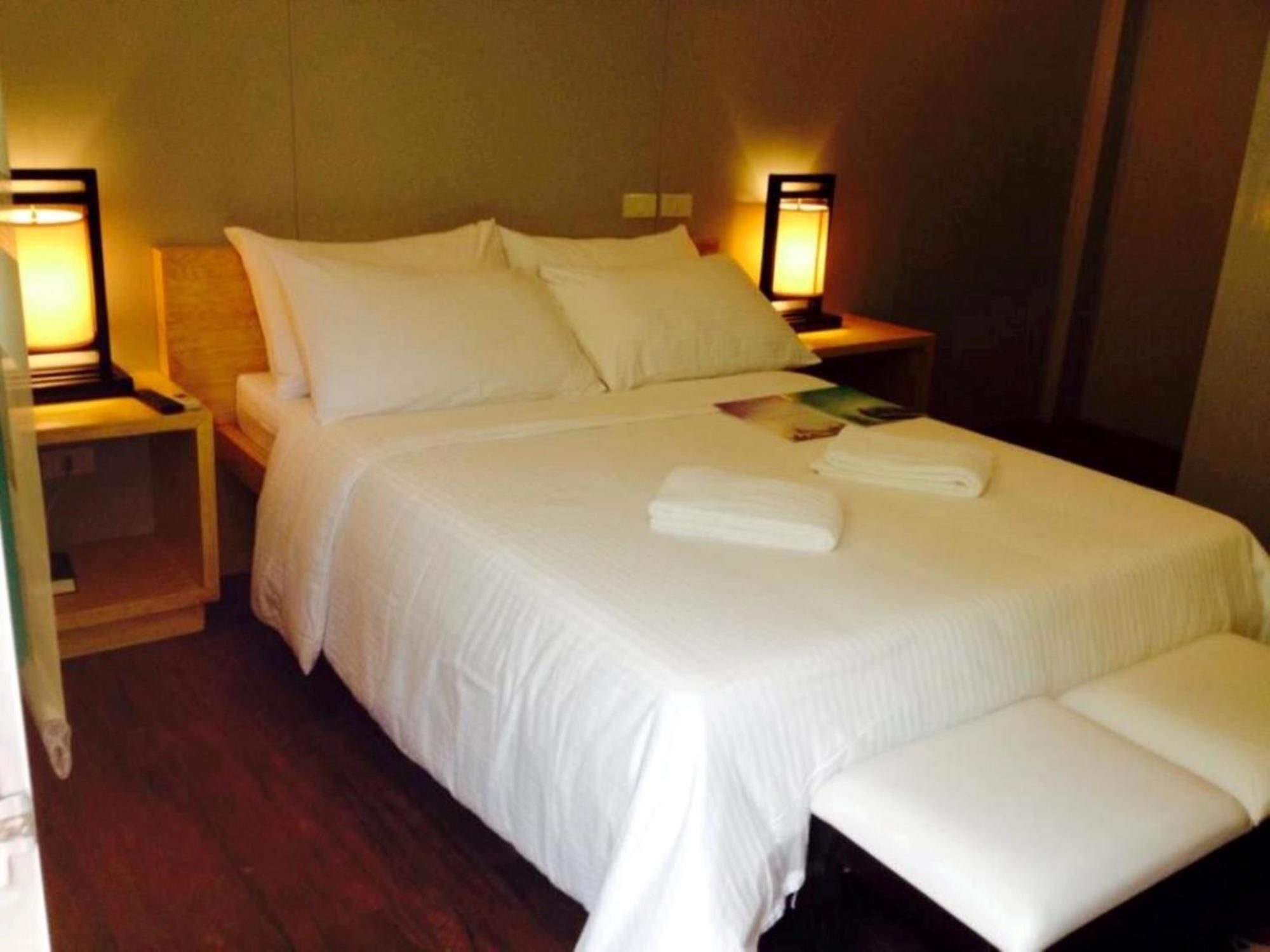 Shore Time Hotel - Annex Balabag  Εξωτερικό φωτογραφία